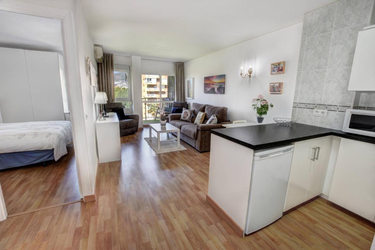 Apartment Minerva, Costa, Stunning Sea&mountain View, 1 Bedroom